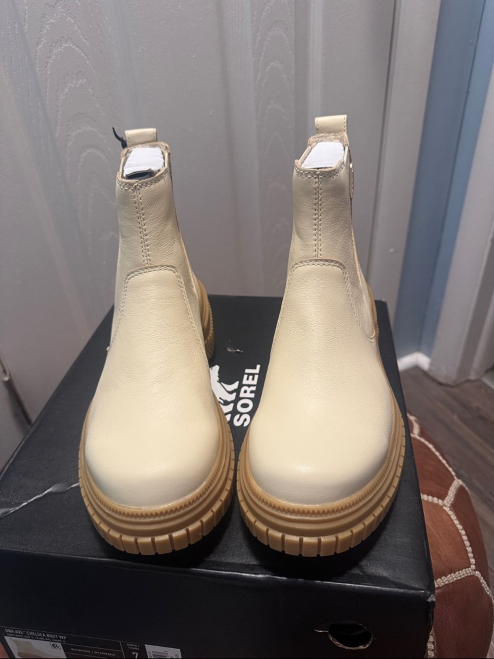 Sorel Ona Ave Chelsea Boots